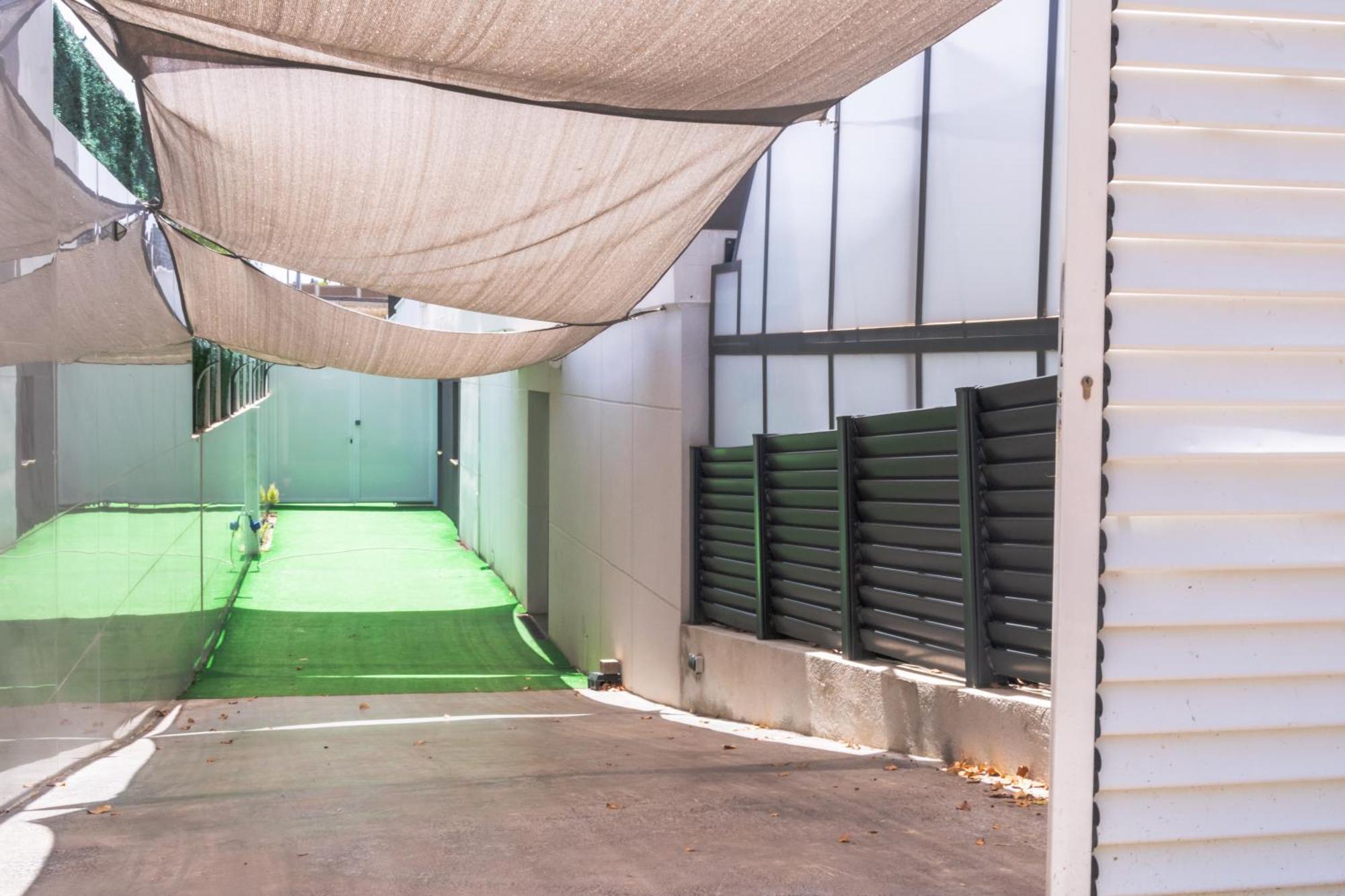 Luxurious Villa Marly II 卡斯特尔德费尔斯 外观 照片